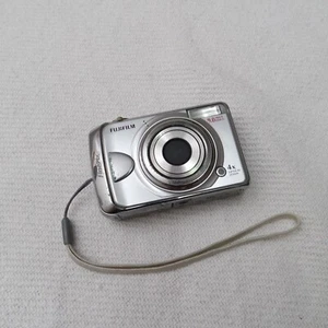 Fujifilm FinePix A920 9.0MP 4x Zoom Compact Digital Camera - Read Description - Picture 1 of 13