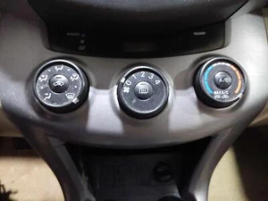 2008 Toyota RAV-4 Heater A/C Climate Temperature Control Switch OEM 455943-2050 - Picture 1 of 9