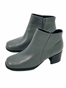 White Mountain Gray Leather Block Heel Square Toe Ankle Boot Sz Womens 8.5 - Picture 1 of 7