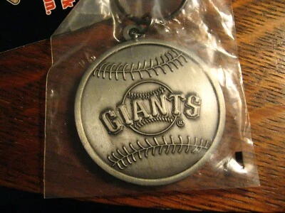 San Francisco Giants Keyring - 2007 AT&T Park Baseball Stadium SF Team Keychain - Image 1 of 4