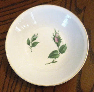 Paden City Pottery Berry Bowl Pink Rose Bud Floral Design Gold Rim Oven Proof - Picture 1 of 1