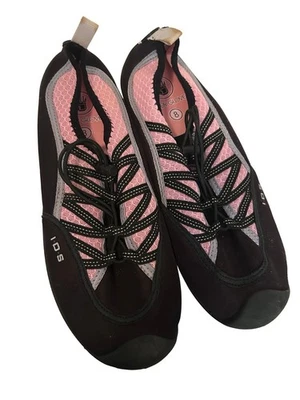 Body Club, zapatos de agua rosa, talla 8 Foto 1 de 3