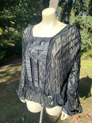 1915 to 1920 Women's black lace & silk moire ribbons blouse - Image 1 of 4