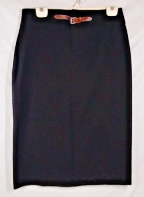 Falda lápiz Chaps 10 cinturón sintético negro hasta la rodilla bolsillos elásticos cremallera trasera abertura Foto 1 de 4