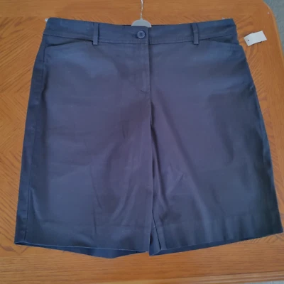 BERMUDAS TALBOTS SIMPLEMENTE FAVORECEDORAS-12 PETITE-AZUL ÍNDIGO-9,5 pulgadas ENTREPIERNA-NUEVAS Foto 1 de 4