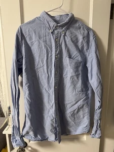 Uniqlo Slim Fit Size Large Oxford Style Button Down Cotton Shirt - set of 2 - Picture 1 of 10