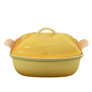 Le Creuset Heritage 4,5 cuartos de galón cubierto profundo panadero membrillo amarillo hecho en Th - Imagen 1 de 9