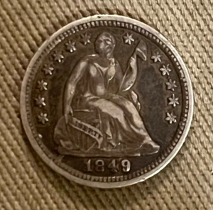 Media moneda de diez centavos libertad sentada 1849/6, XF, escasa variedad - Imagen 1 de 4