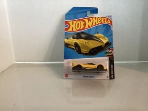 Hot wheels HW Race Day Pagani Zonda R Yellow 3/10 - Picture 1 of 2
