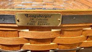 Longaberger Lg. Cesto per torte 2 manici, copertura materiale, 2 alzatorte e protezione per torte - Foto 1 di 14