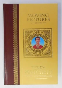 Bewegte Bilder von Terry Pratchett, Zehnter Scheibenweltroman - Ungesehene Bibliothek 2004 - Bild 1 von 4