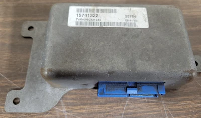 Módulo de controle de caixa de transferência genuíno GM 1999-2004 Chevrolet S10 Sonoma 15741322 - Imagem 1 de 4