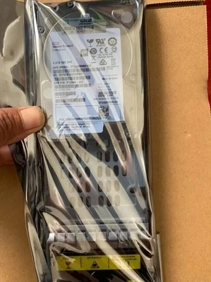 R0Q57A MSA 2060 2.4T 10k SAS 12G 2.5 SAS HDD P13247-001 - Image 1 of 2