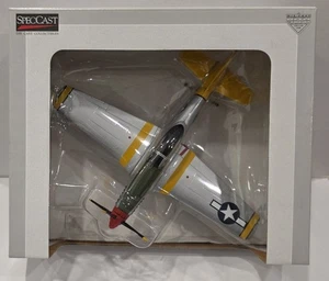 SpecCast North American P-51D Mustang Diecast Metal Collector Bank #47024 1995 - Picture 1 of 3