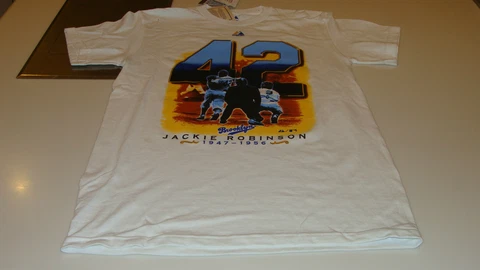 Brooklyn Dodgers Jackie Robinson XL MLB Baseball Tribute White T Tee Shirt Men's Cover