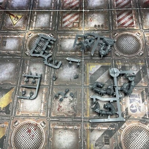 Chaos Space Marine Warp Talons/Raptors Legs Warhammer 40k Bits Bitz - Picture 1 of 1