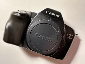 Canon EOS 850 35mm SLR Camera Body, Excellent Working Condition, Tested - Picture 1 of 12