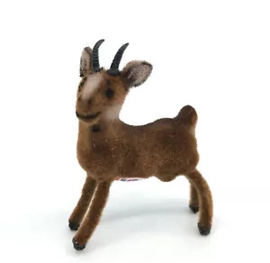 Wagner Kunstlerschutz Kid Goat Mountain 5cm 2in Label 1990s Flocked Vintage - Picture 1 of 6