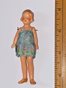 ANTIQUE VINTAGE MINIATURE BISQUE GERMAN FLAPPER DOLLSHOUSE DOLL #1 - Picture 1 of 6