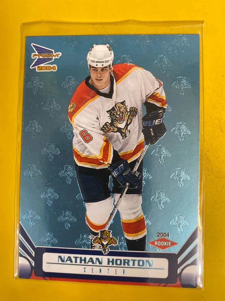 RS3391 	2003-04 Pacific Prism #157 Nathan Horton ROOKIE #184/975 - Image 1 of 1