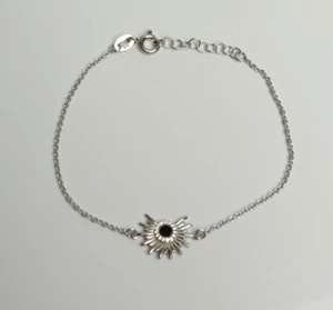 925 Silver Dainty Sunburst Bracelet  Free Velvet  Pouch Second Hand  - Picture 1 of 13