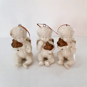 Angelo in ceramica vintage accenti cherubino addobbi albero di Natale bianco con oro - Foto 1 di 6