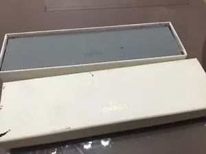 OMEGA STOCK BOTTOM WATCH BOX.VINTAGE BUT WITH WEAR MARKS - Picture 1 of 6