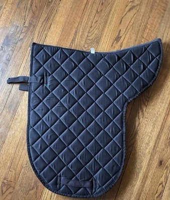 Black Dressage Pad, Good Condition, Warmblood Size 48” (flaps) x 22”(seat)  - Image 1 of 4
