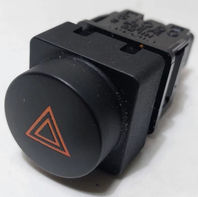 2004-2006 Nissan Quest Dash Hazard Emergency Flasher Lights Switch - Image 1 of 2