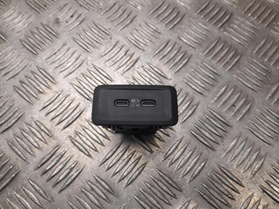 Eingabegerät Mercedes-Benz EQE V295 2022 A2238201606 - Image 1 of 3