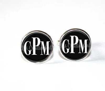 Gemelos redondos de vidrio personalizados iniciales de boda hechos a mano Foto 1 de 4