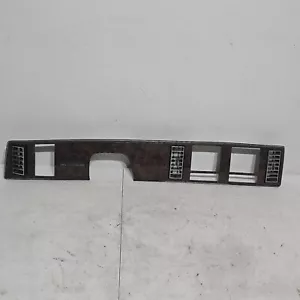 88 89 90 91 92 93 94 Buick Regal—Dash Vent Cluster Radio Bezel Woodgrain Panel - Bild 1 von 5