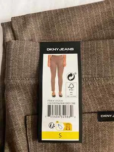 BRAND NEW DKNY Jeans Ladies Ponte Pant In Khaki Grey SMALL 8-10 - Picture 1 of 1