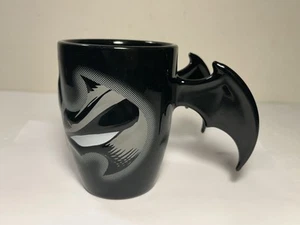 Batman Batwing Bat Wing Mug Black TM & Six Flags Entertainment TM & DC Comics - Picture 1 of 10