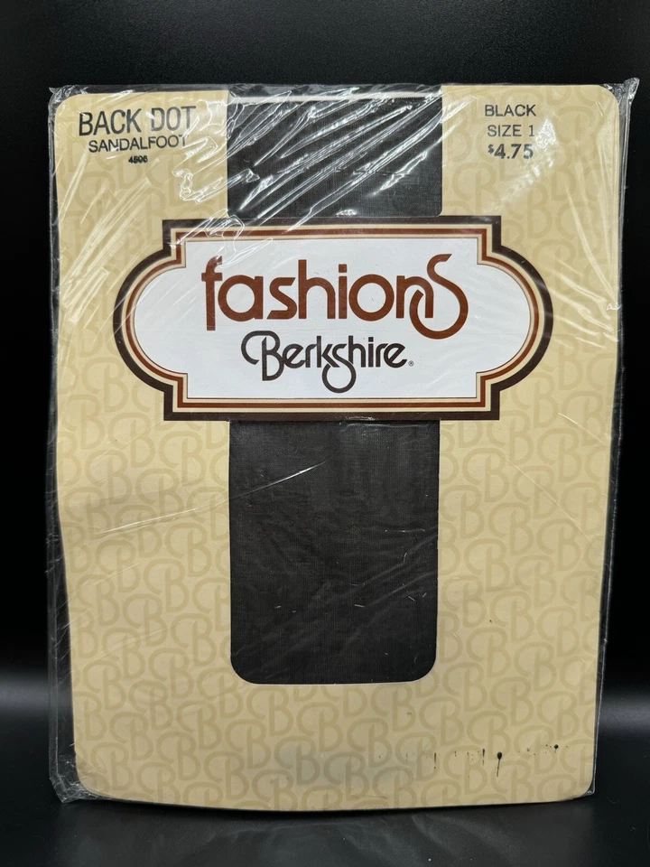 Винтажные колготки Berkshire Fashions Black Dot размер 1 (B-1034) - Изображение 1 из 4