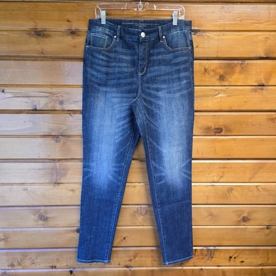 Chico's So Slimming Girlfriend 修身腿踝中号水洗牛仔裤 1.5R 码/美国 10 码 — 第 1/4 张图片