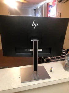 HP EliteDisplay E273q 27 inch Widescreen LED Monitor - Picture 1 of 2