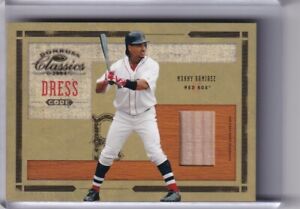 2004 DONRUSS CLASSICS #DC24 MANNY RAMIREZ BAT BOSTON RED SOX 29/50 0010