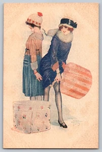 Antique Art Deco French Postcard Nos Jolies Midinettes by Jean Ray Hatbox Scene - Picture 1 of 4