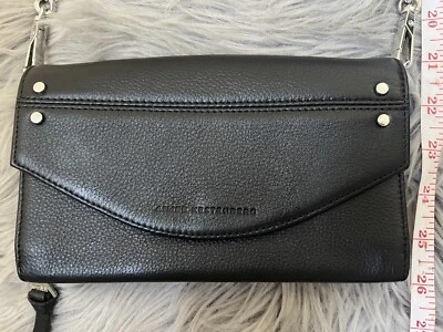 Aimee Kestenberg Delance Cuero Negro Cadena Bandolera Bolso Cartera $198 NUEVO Foto 1 de 4