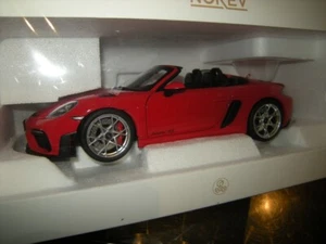 Protectores 1:18 Norev Porsche 718 Spyder RS 2023 rojo/rojo en embalaje original - Imagen 1 de 1