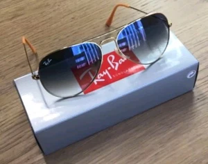 Ray-Ban RB3025 hellblaue Gläser mit Farbverlauf, Unisex, klassische Sonnenbrille. - Bild 1 von 24