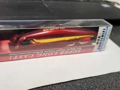 1 Yo-Zuri Lures NEW Mag Darter RED/GOLD R1143-HGR 5/8oz. 4 1/8"  FREE SHIP - Image 1 of 2