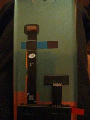 LCD Edge 40 - Image 1 of 3