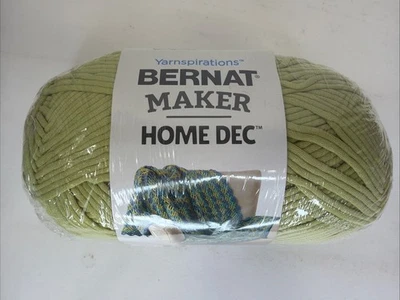 Hilo para hacer Bernat Yarnspirations una madeja verde guisante voluminoso 317yds Ea Foto 1 de 3