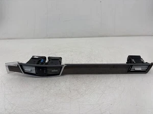2010-2016 Mercedes W212 E350 Center Dash Trim Molding With Air Vent OEM - Picture 1 of 12