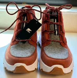 Sorel Evie Lace-up Boots Women's 9.5 Orange Cozy Waterproof NL4924-235 NWT NoBox - Picture 1 of 12