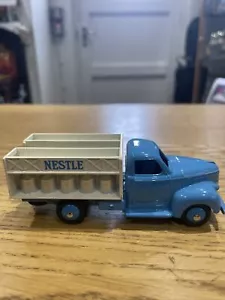 Dinky Toys Nestle 25O Delivery Truck Blue White France Meccano Milk REPAINTED - Picture 1 of 13
