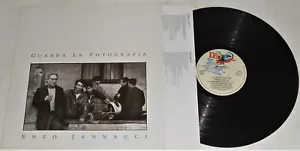 ENZO JANNACCI GUARDA LA FOTOGRAFIA LP 1991 + INNER - Imagen 1 de 2
