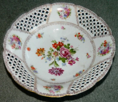 ANTIGUO 1911? SCHIERHOLZ / CUENCO TEJIDO FLORAL PORCELANA PLAUE OF ALEMANY con Rosas Foto 1 de 4